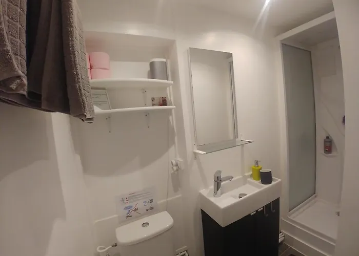 & ! 3 Bedrooms, 2 Bathrooms 公寓 巴黎