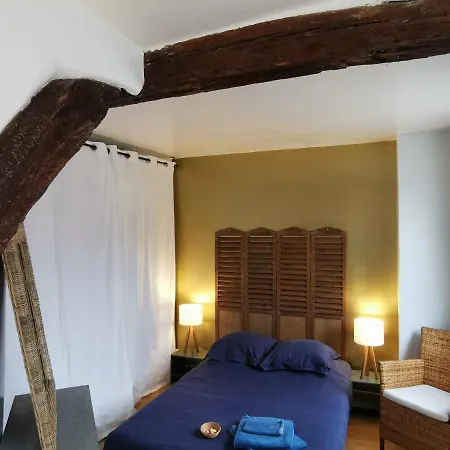 Central&nice ! 3 Bedrooms, 2 Bathrooms * Parijs