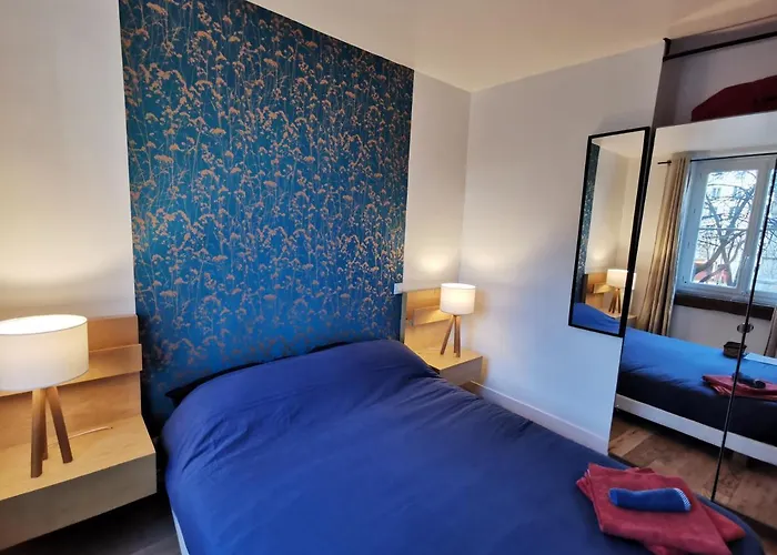 & ! 3 Bedrooms, 2 Bathrooms *