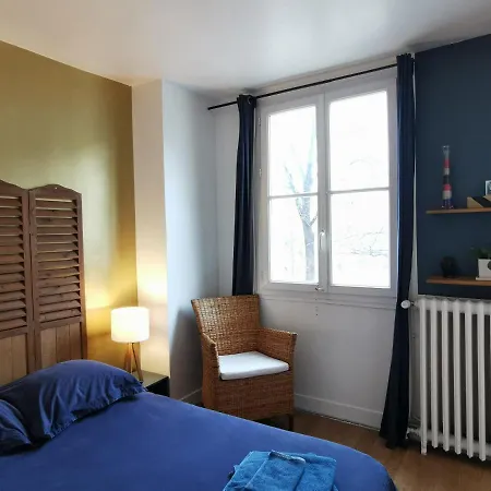 & ! 3 Bedrooms, 2 Bathrooms Lejlighed *